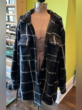 Z Supply Tucker Jacket in Washed Black XL